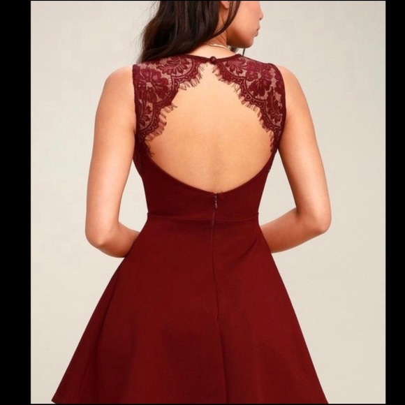 3 for $25 ⭐️ NWT Lulus Wine Red Lace Backless Skater Dress - Picture 3 of 4